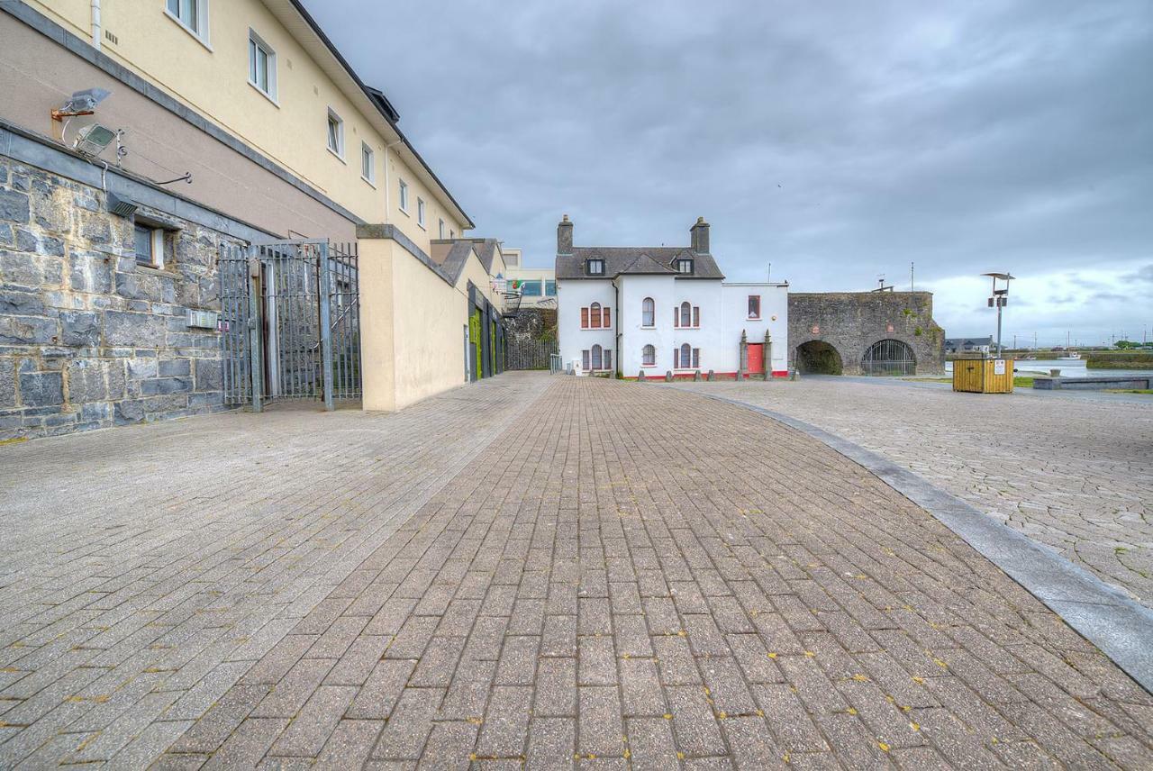 Spanish Arch Galway Zewnętrze zdjęcie